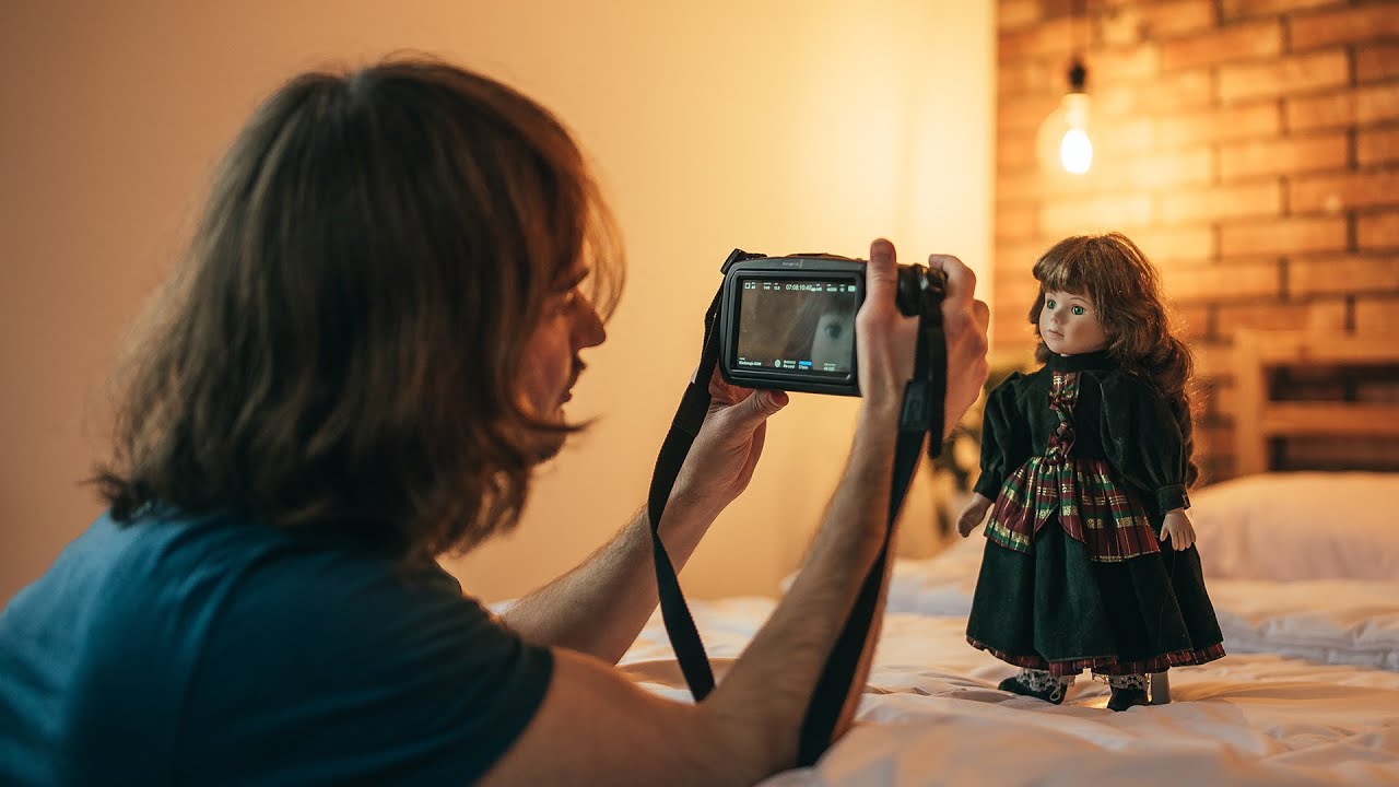 How we filmed a DIY music video in an AirBnb