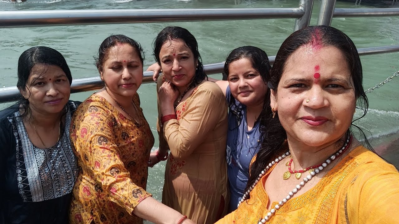 ||# हरि की पौडि मै। गंगा स्नान । पार्ट 1 । हर हर गंगे 🙏😍😊#||