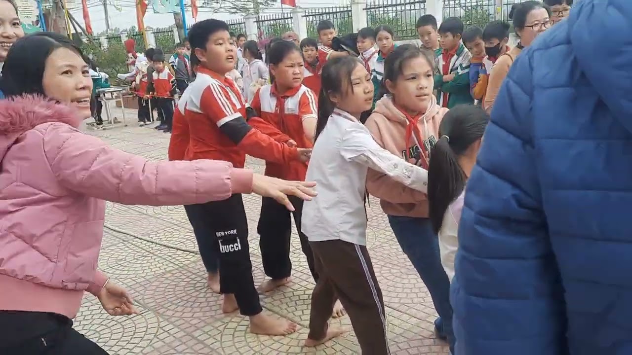 Kéo co chào mừng 22-12-2024 lớp 5B gắp 5C - Trường tiểu học tiểu học Đại Hợp Tứ Kỳ HD