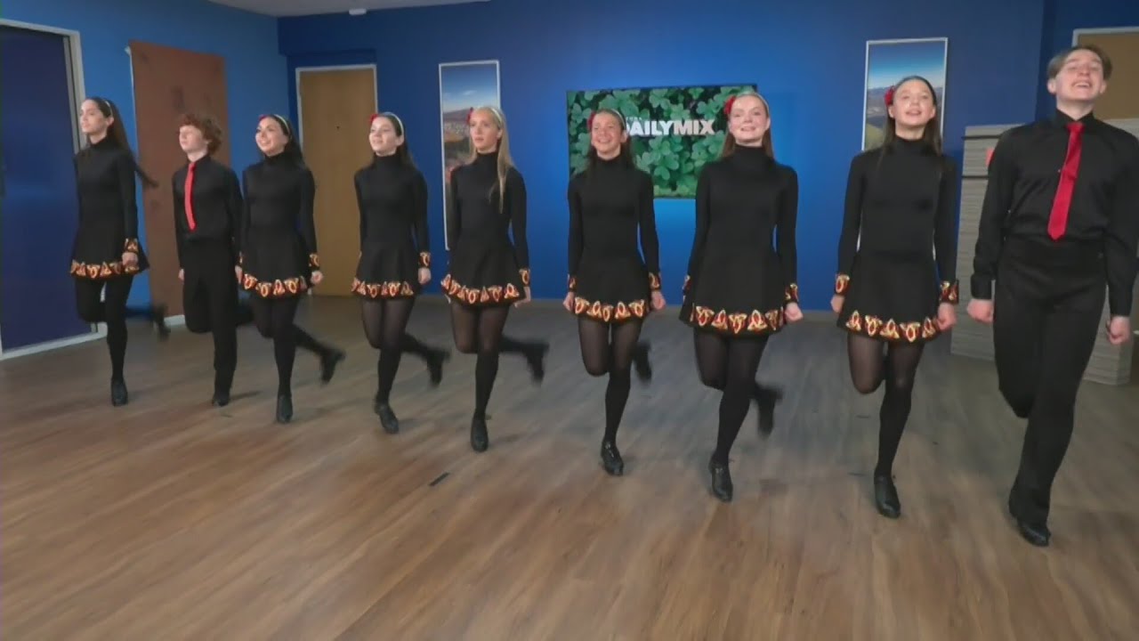 Dancers head to World Championships of Irish Dance