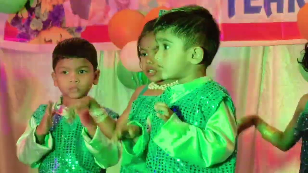 Pombhurna public school Dance song nani teri morni ke mor le gaye 