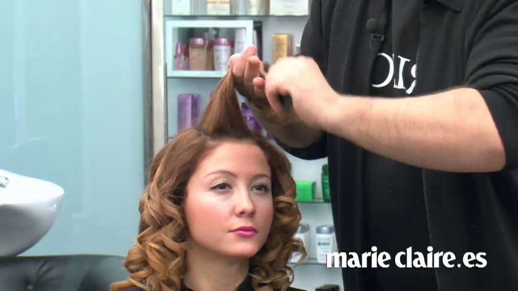 Hazte un peinado con ondas con tus planchas del pelo