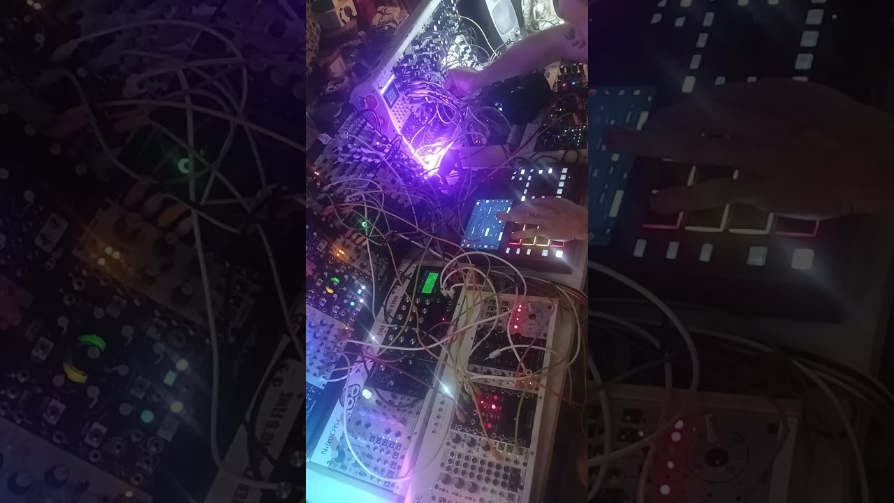 SOMA #experimentalmusic #meditation #soundscape #beats #groove #funk #melodic #electronicmusic 