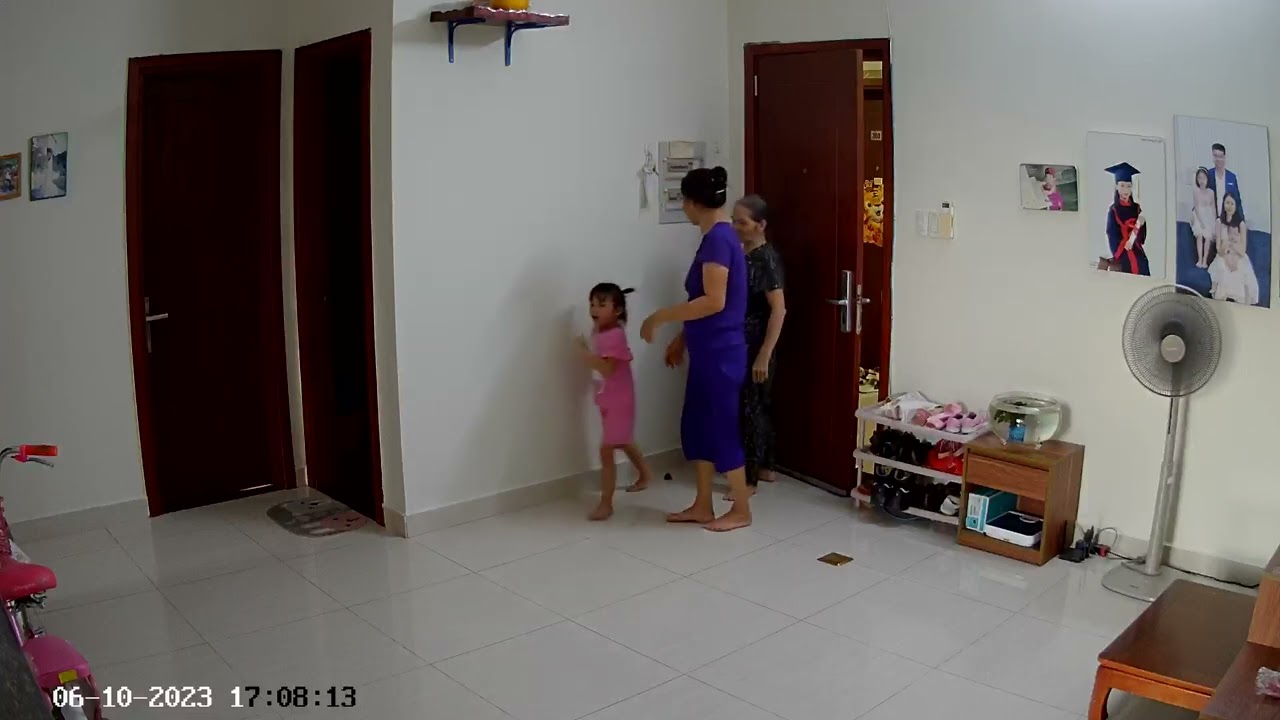 Ken về nhà