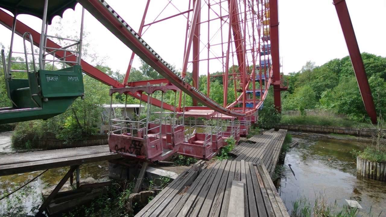 Abandoned Ferris Wheel in Spreepark Berlin