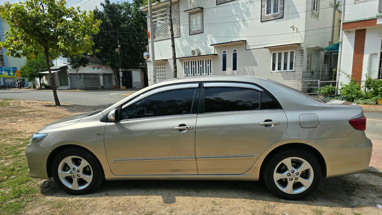 💥CỰC KỲ ĐẸP💥 Corolla Altis 2.0V. sx 2012 rin ,nhìn thật đã con mắt..