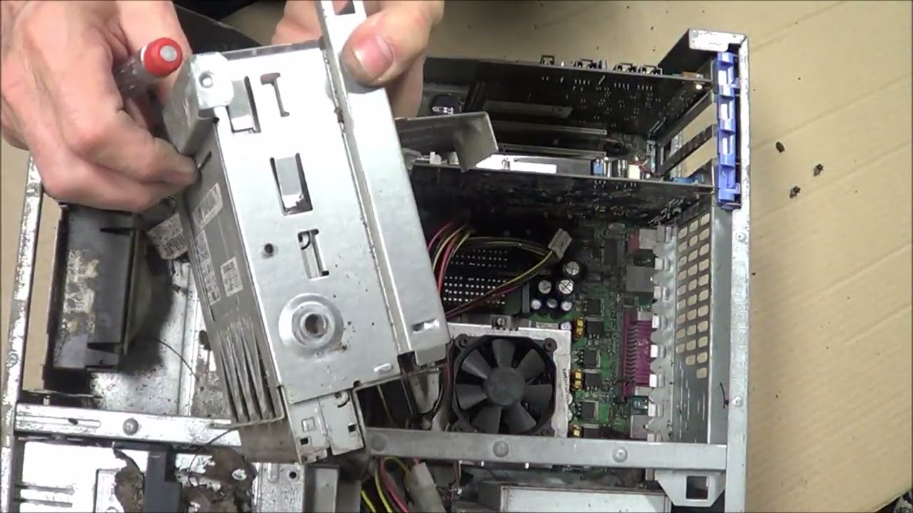 P.1 IBM NetVista M41 6792 Pentium 4, cleaning, repair, restoration abandoned computer, PC archeology