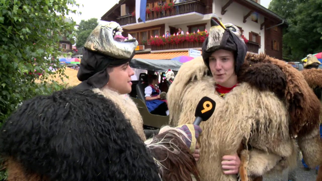 Au coeur du cortège à Evolène