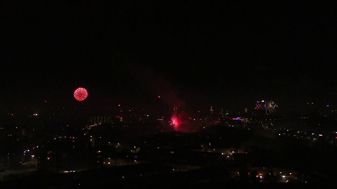 #Vuurwerk Oud en Nieuw 2020/2021 vanuit #Capelle aan den IJssel en  #Rotterdam