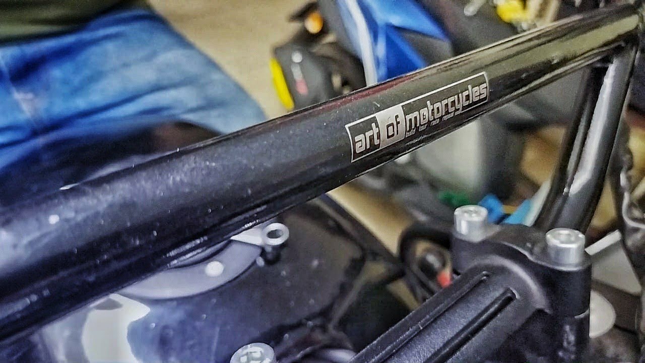 Art Of Motorcycles Royal Enfield Himalayan Handlebar