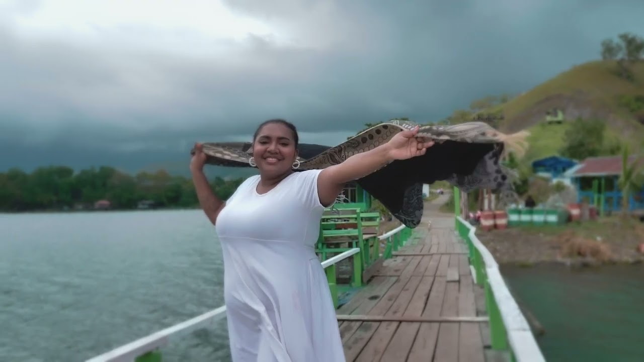TUHAN KU CINTA ENGKAU - SONYA BARA (Official Music Video)
