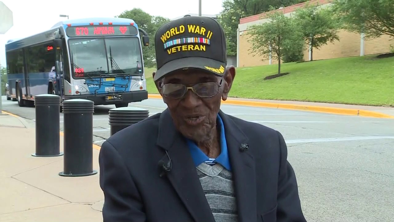 Oldest WWII vet, Austinite Richard Overton celebrates 111th birthday