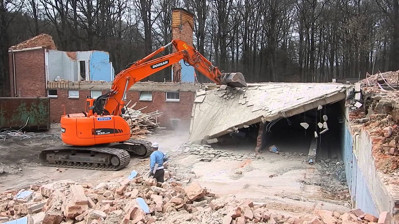 2014 03 17 Démolition RTG Dalle béton 1