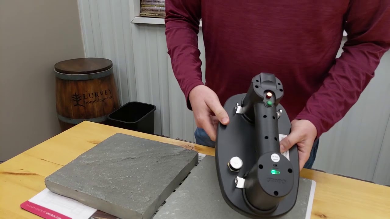 USA - Unboxing and lifting pavers with GRABO