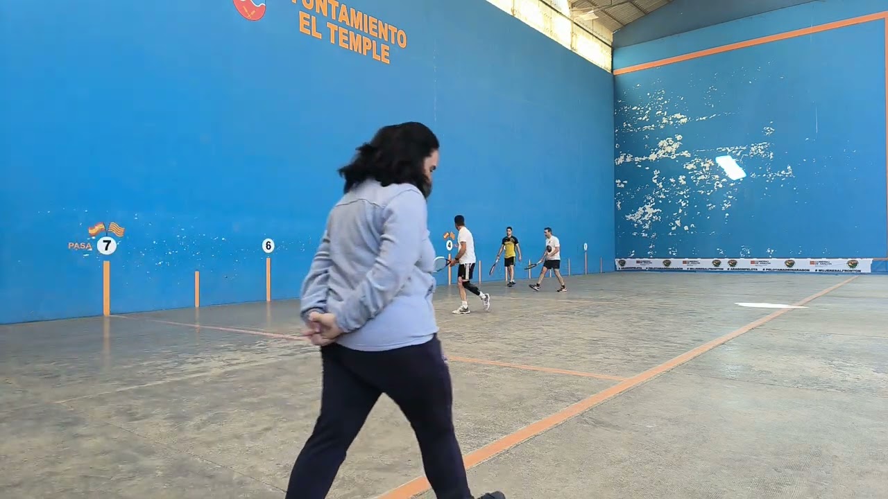 FRONTENIS-FINAL de la liga Aragonesa de bola lenta división de honor 2023-Ainzón vs Tauste