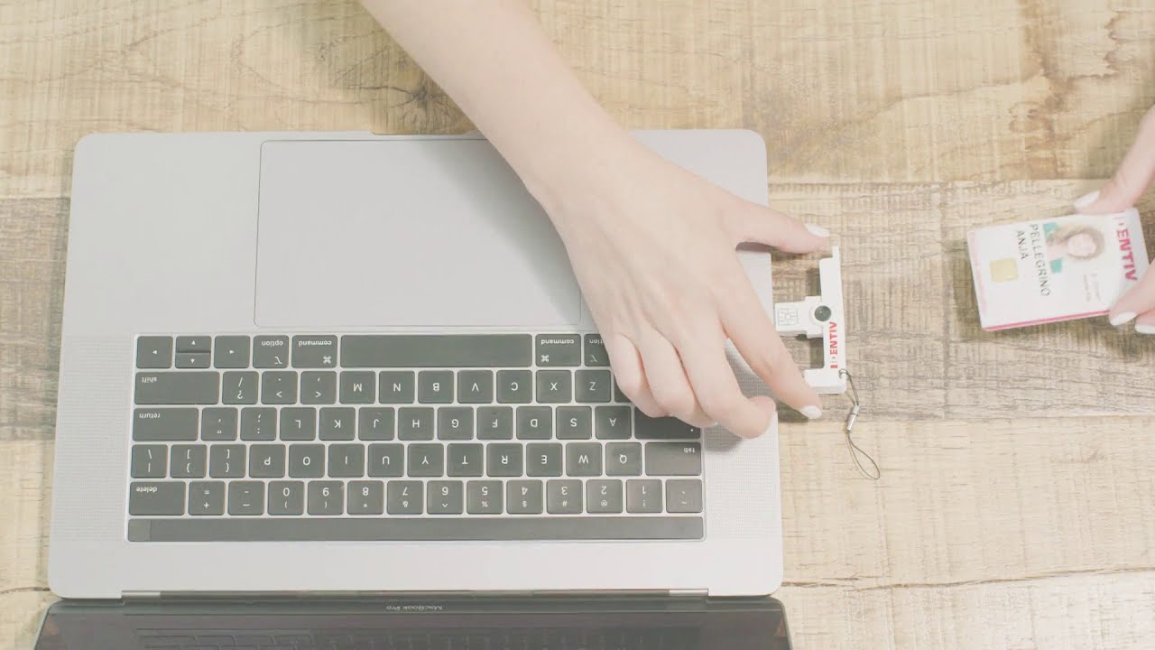 За что мы любим Identiv uTrust SmartFold SCR3500 A