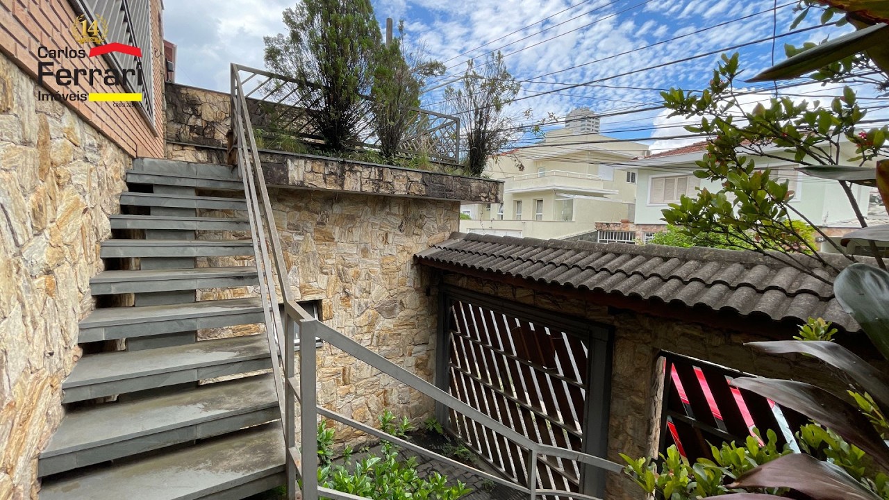 CASA ASSOBRADADA NO JARDIM FRANÇA À VENDA COM 3 DORMITÓRIOS, 3 VAGAS DE GARAGEM