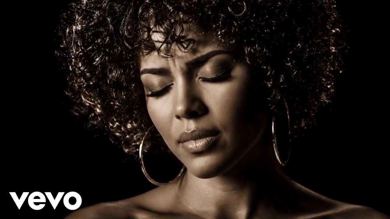 Morgan Luna - Don&rsquo;t Let Me Down (Official Music Video)
