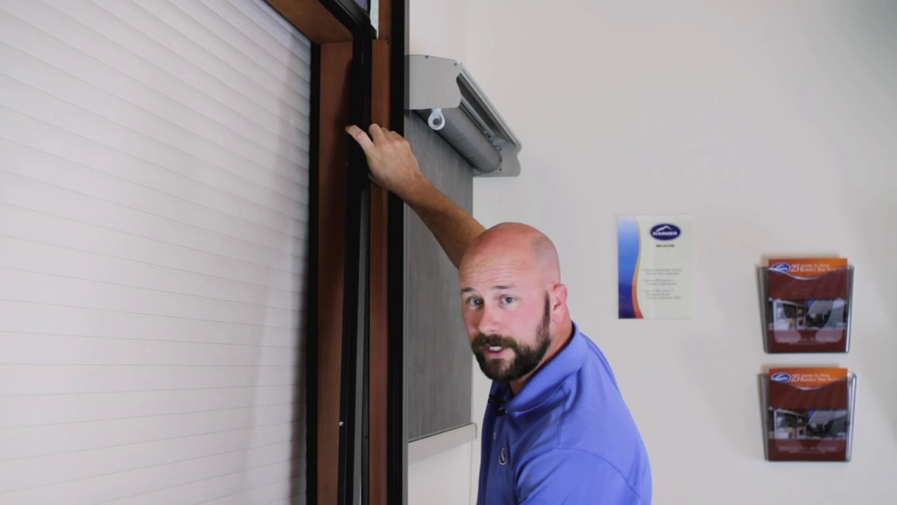 Power Screen Recessed Tracks