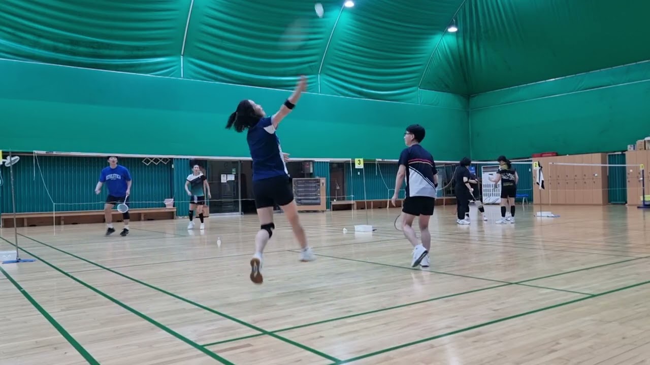 [게임][혼복]미경/태한vs미진/현근 2026.2.3#배드민턴#배드민턴초심#badminton#배드민턴초보#예능#양주배드민턴#e조#배드민턴게임#배드민턴경기