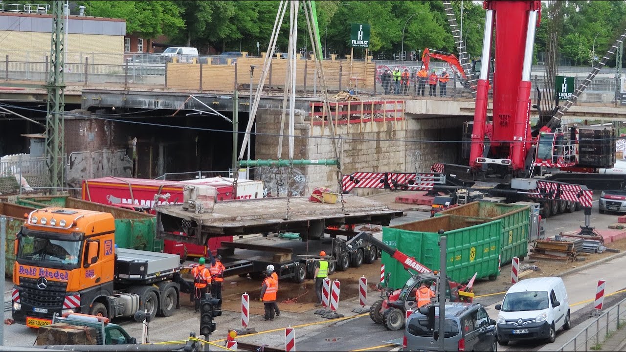 MAMMOET LIEBHERR LTM 11200-9.1 & HARTINGER LTR 11200 beim Ausbau einer Brücke 3. Wochenende, Teil 2