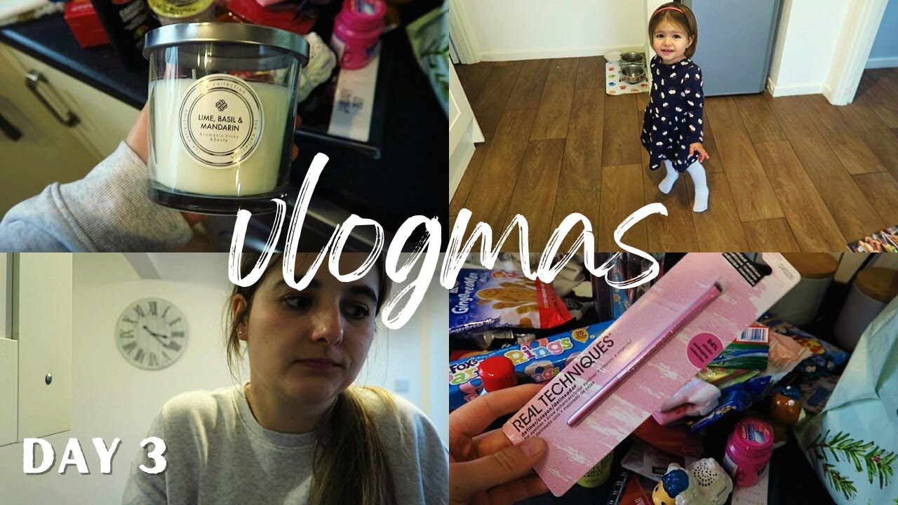 Car Chats & Christmas Shopping! | VLOGMAS