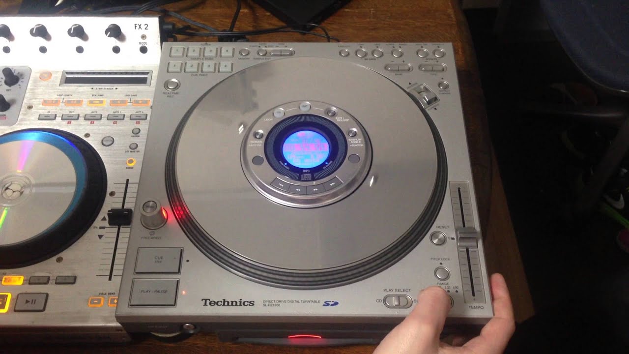 Technics SL-DZ1200 Direct Drive Turn Table CD demonstration