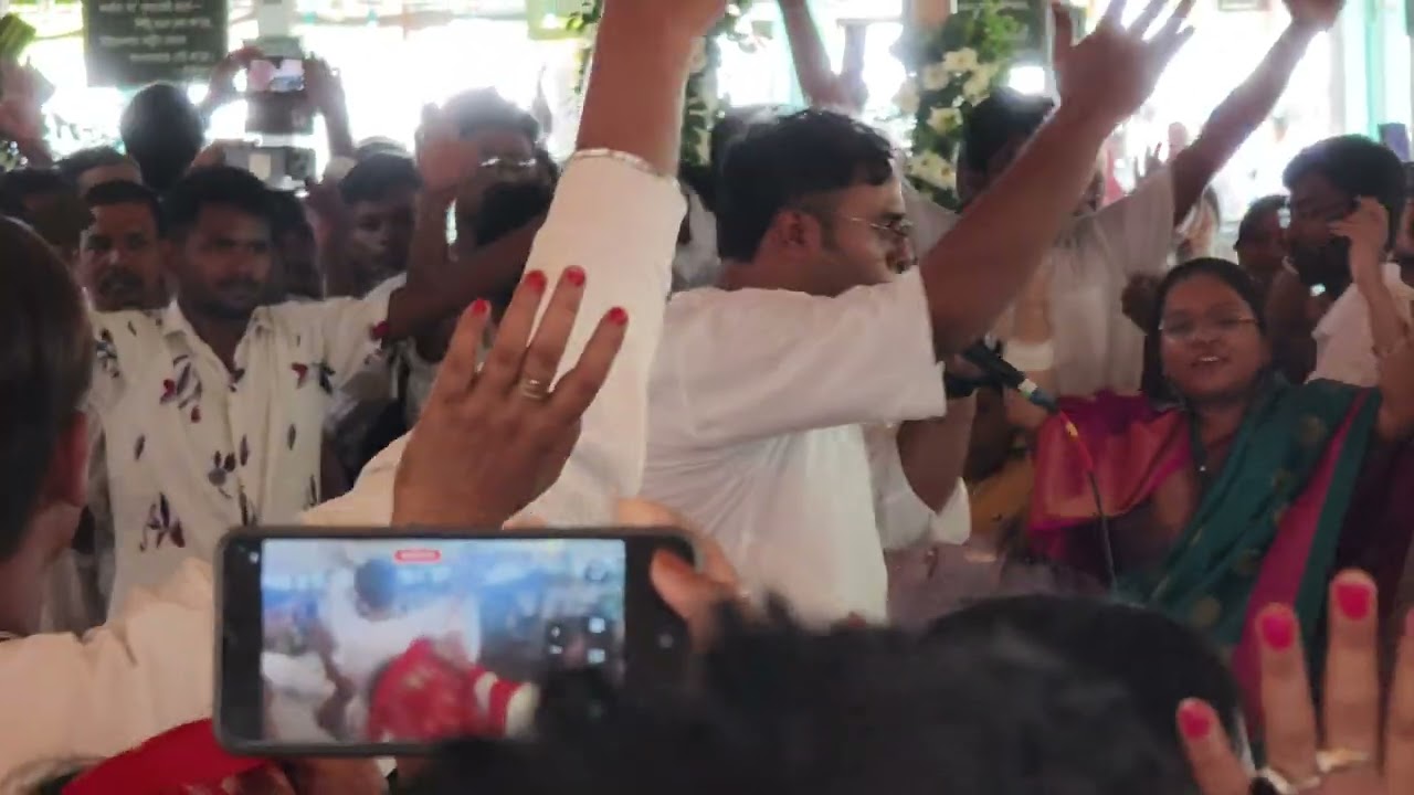 Hare krishna hare ram Anukulchandra naam. Kirtan. Deoghar thakubari
