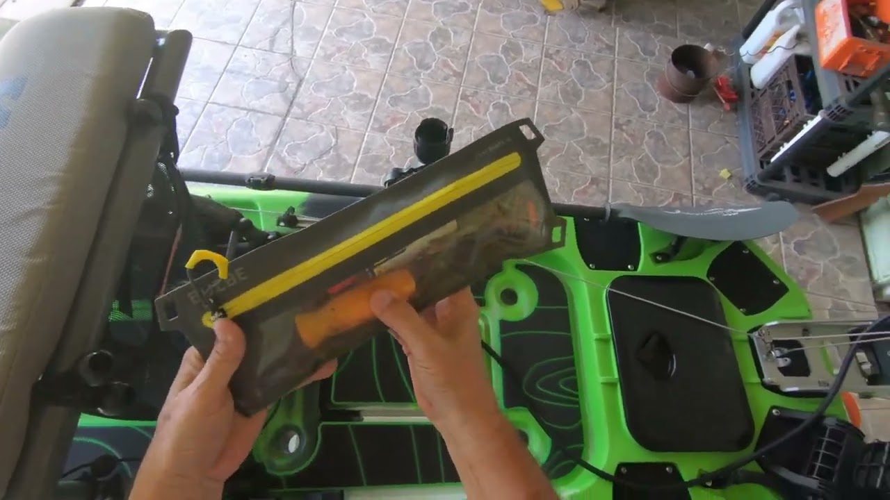 Kaku Zulu kayak rigging it up for saltwater inshore use