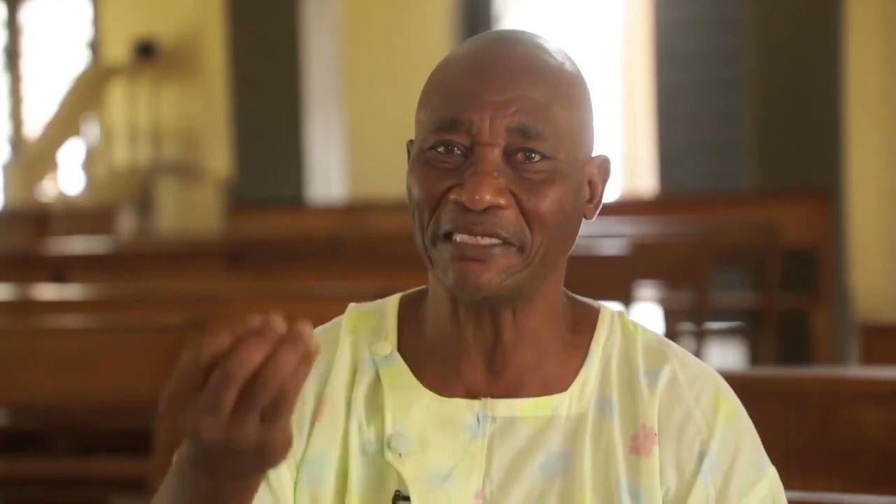 DOCUMENTAIRE INEDIT SUR MGR PAUL-SIMEON AHOUANAN DJRO (ADIEU  LE PERE LE GUIDE)