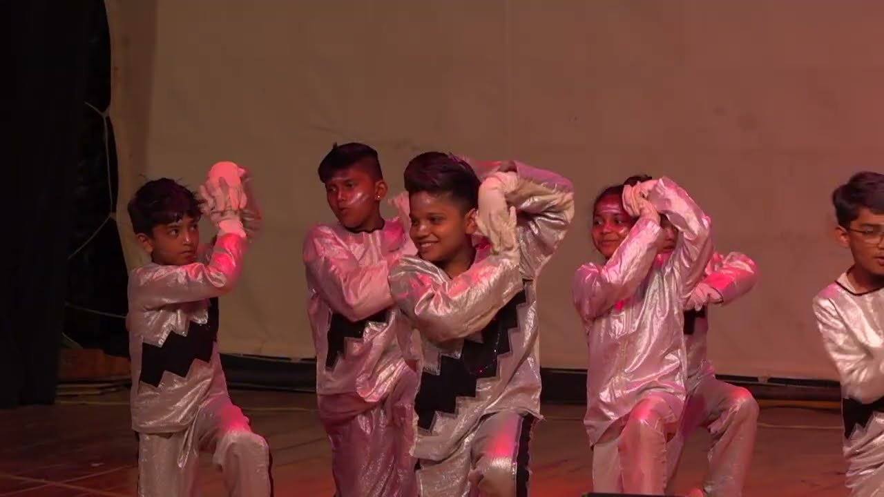 Boom Boom Robot Da | Khyati World School | Annual Day Dance Performance