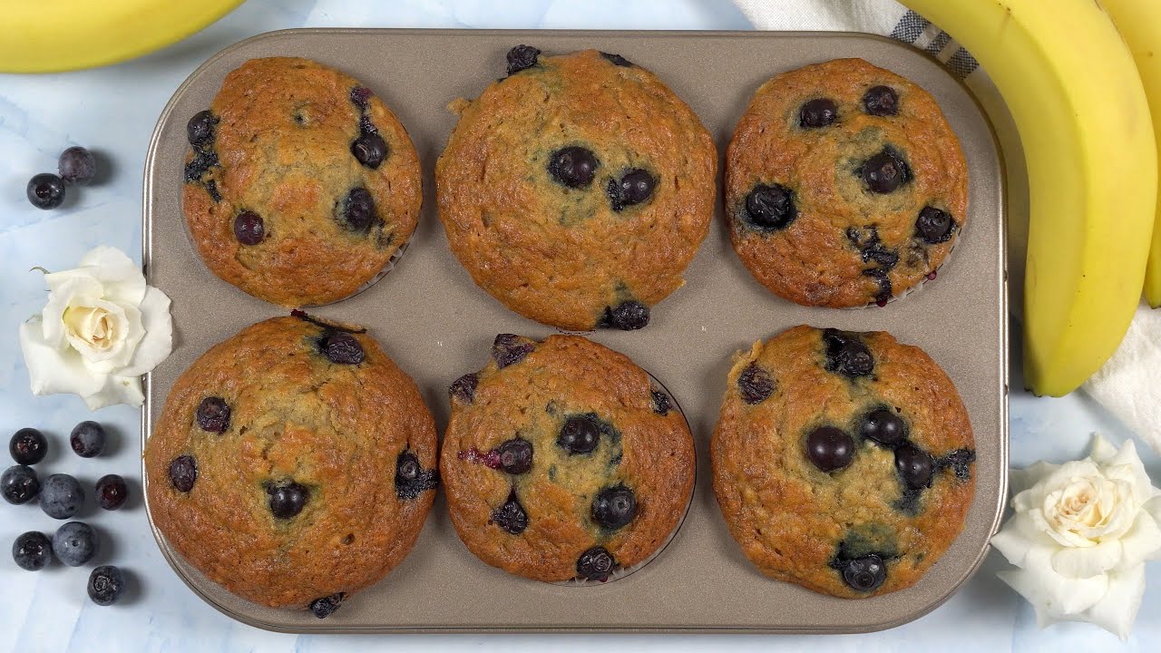 The BEST Moist Banana Blueberry Muffins #muffins #cooking #baking #breakfast #recipe #cookingvideo