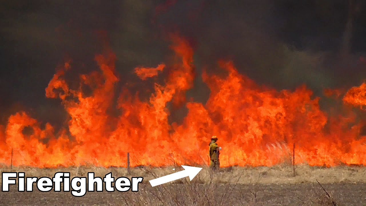 Huge Flames - Fast Moving Grass Fire (Controlled Burn)