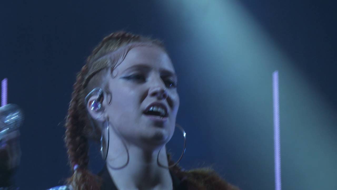 Jess Glynne - Hold My Hand - live at Eden Sessions 2016