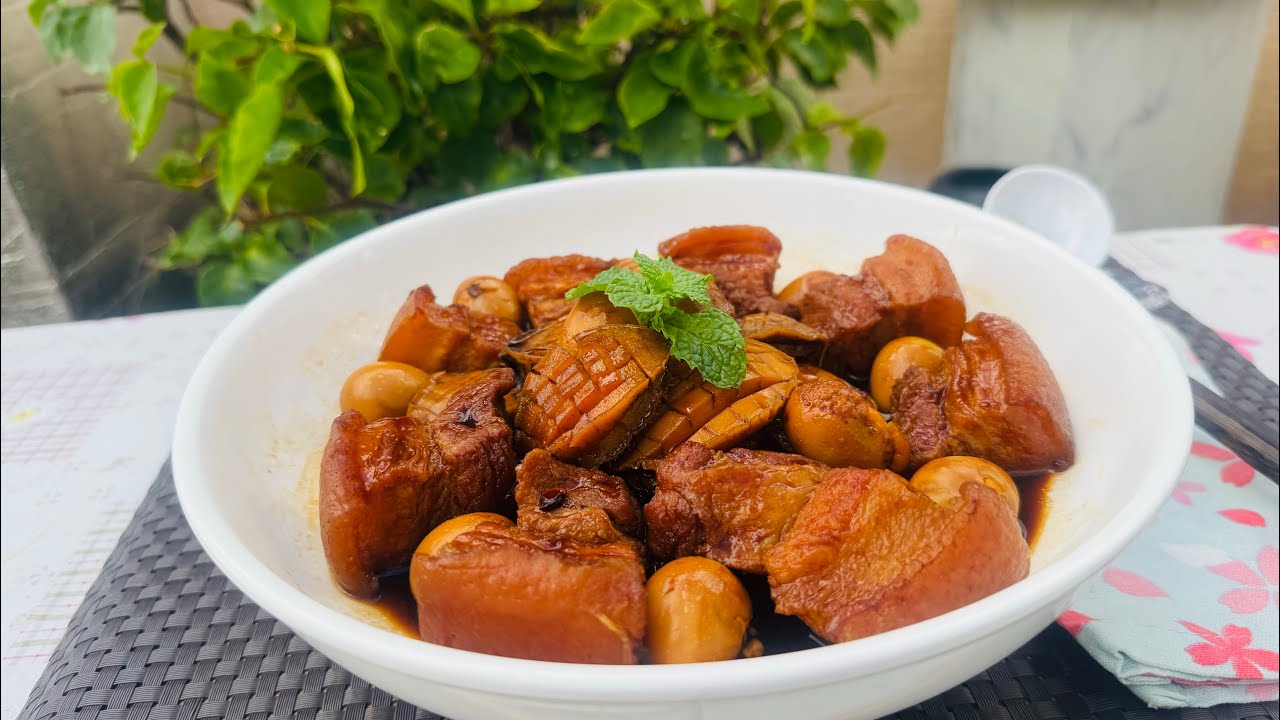 (🧧CNY recipe ) Braised abalone with pork belly/ 鮑魚炆五花腩