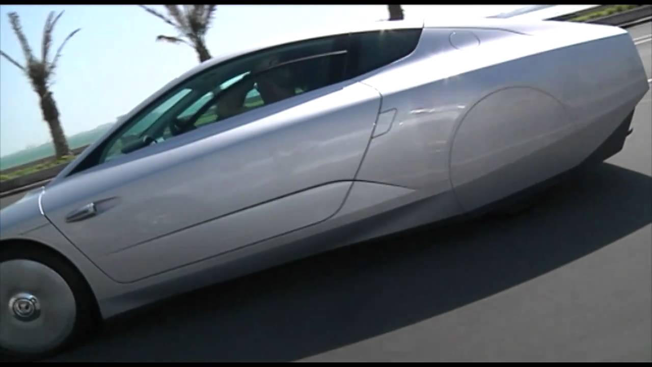 Volkswagen XL1 prototype Driving in Qatar