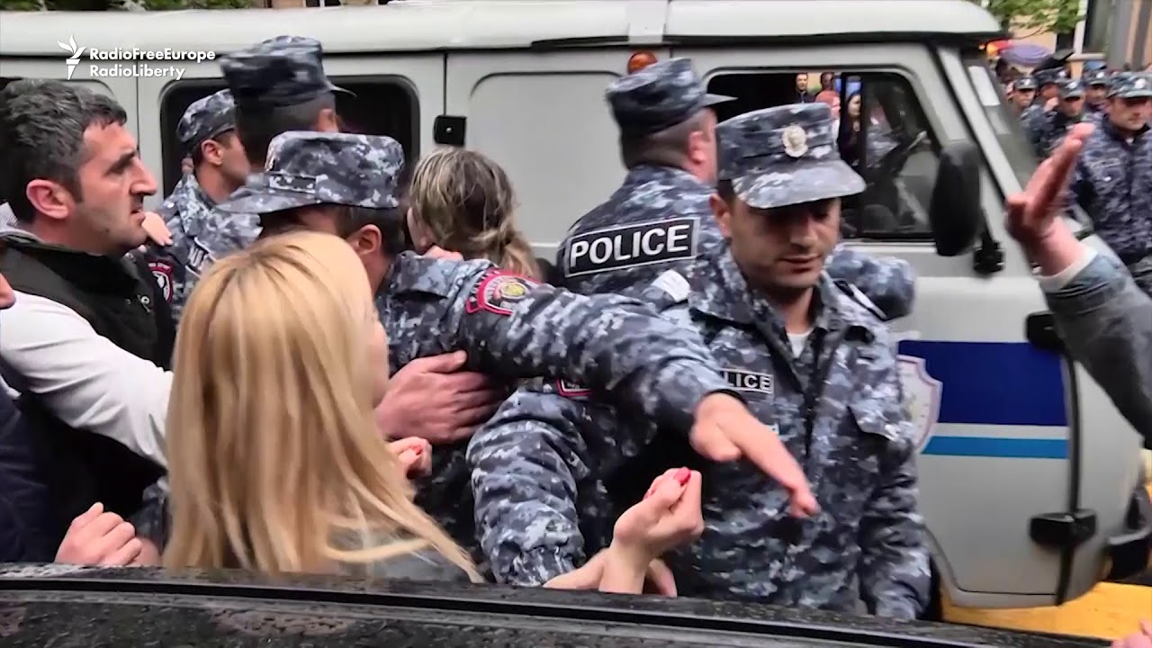 Police In Yerevan Detain Dozens Of Protesters