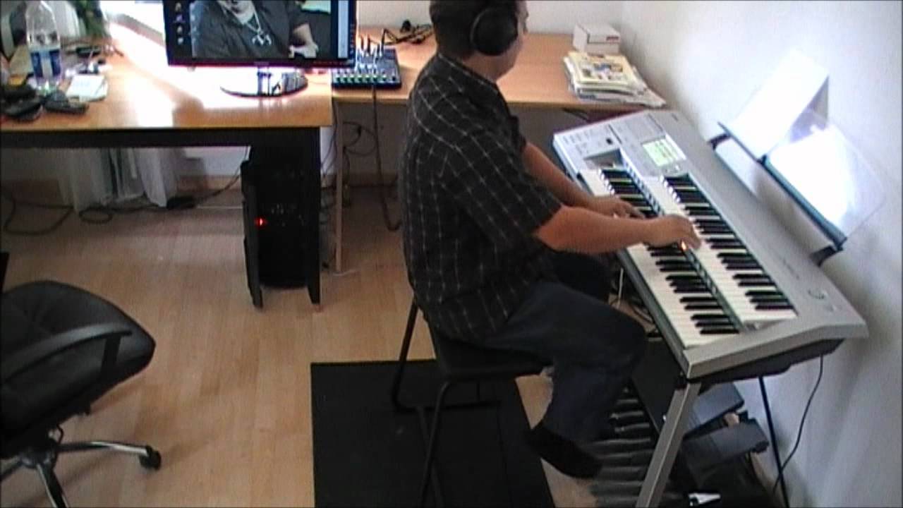 Marco Cerbella plays 