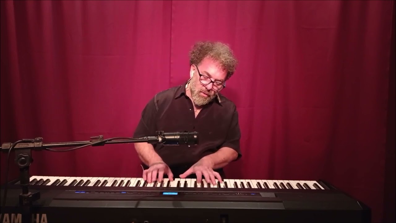 NOSTALGIAS de Cobián y Cadícamo por Oscar Gratti en Piano y Voz