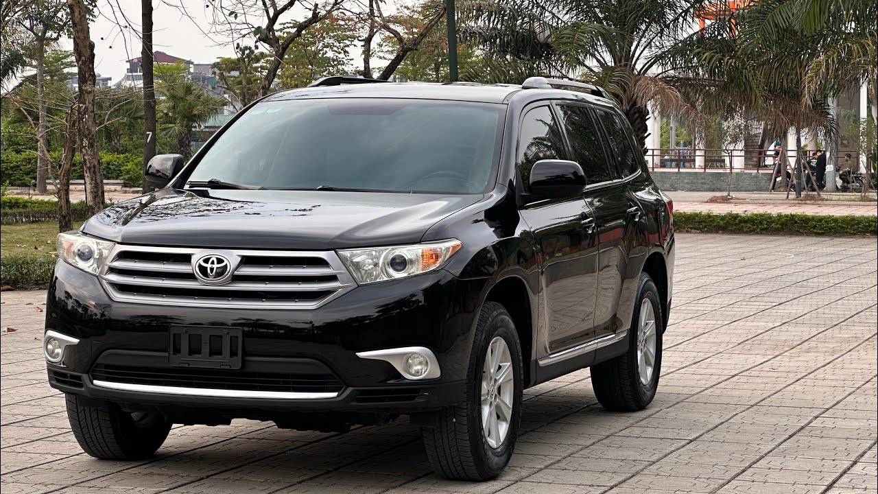 Toyota HIghlander LE 2.7  Mỹ nguyên chiếc call&zalo :0968721551