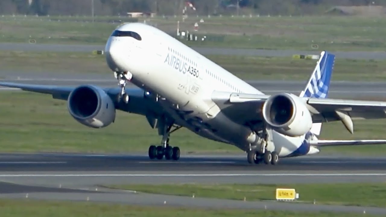 Pilot Attempts Takeoff With Only One Engine