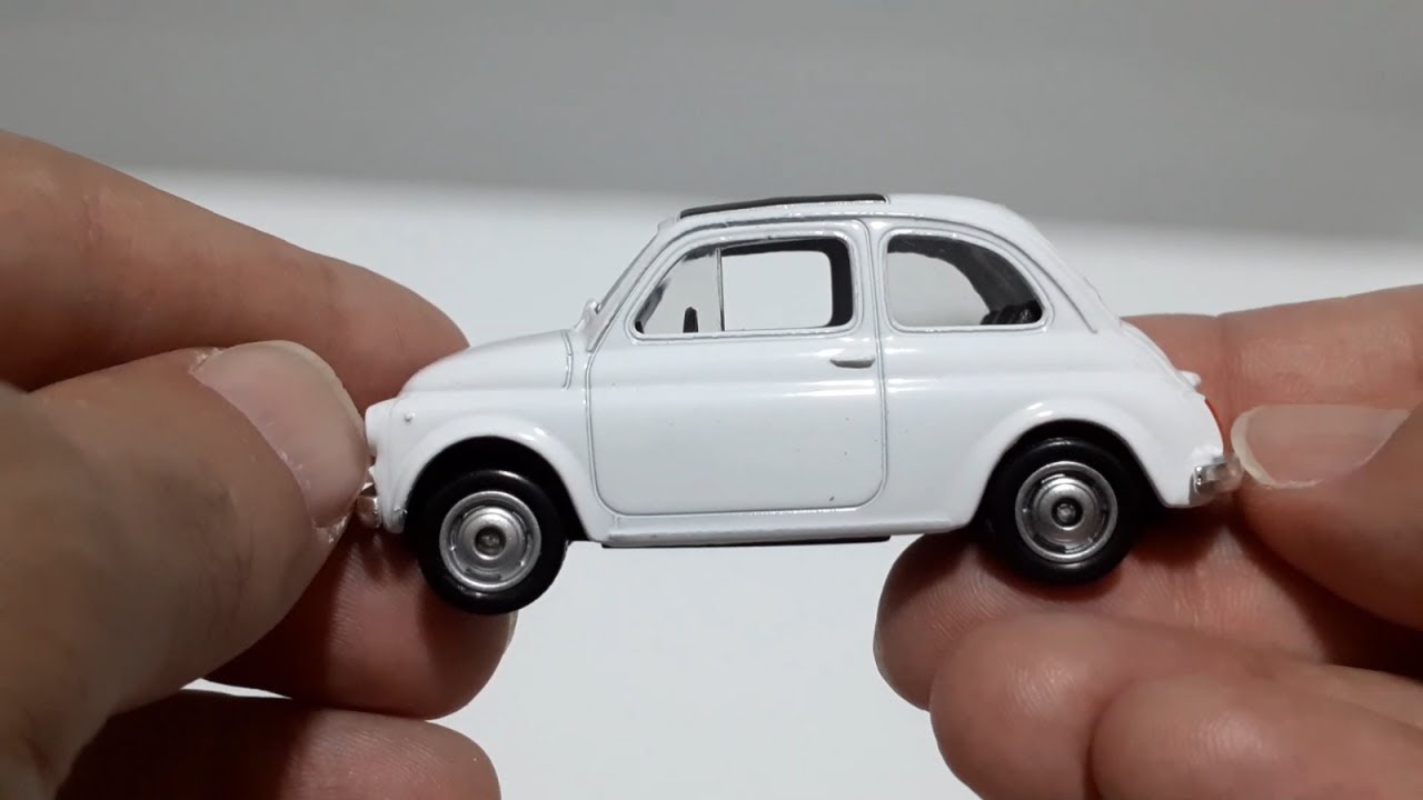 Fiat 500 1/64 circa (1/60) by Welly collana 