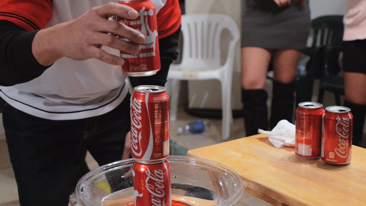 Minute to Win It: Floatacious (Head-to-Head)