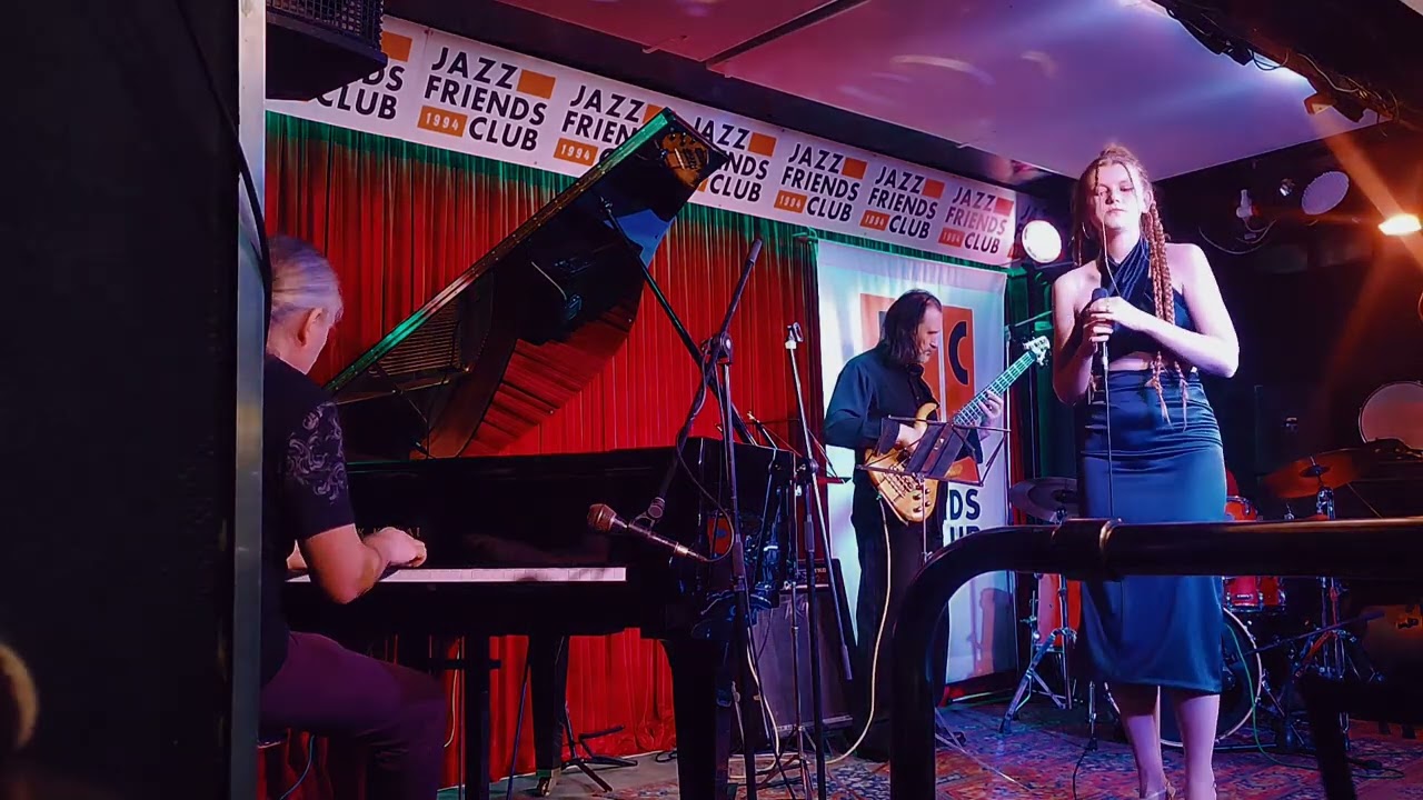 Alisia Fitcher - Fallin' (Alicia Keys)