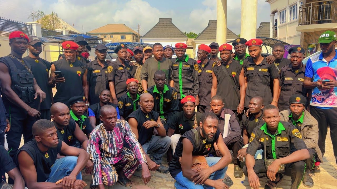 AGBEKOYA GLOBAL RESOURCE SECURITY VISIT CHIEF SUNDAY IGBOHO 