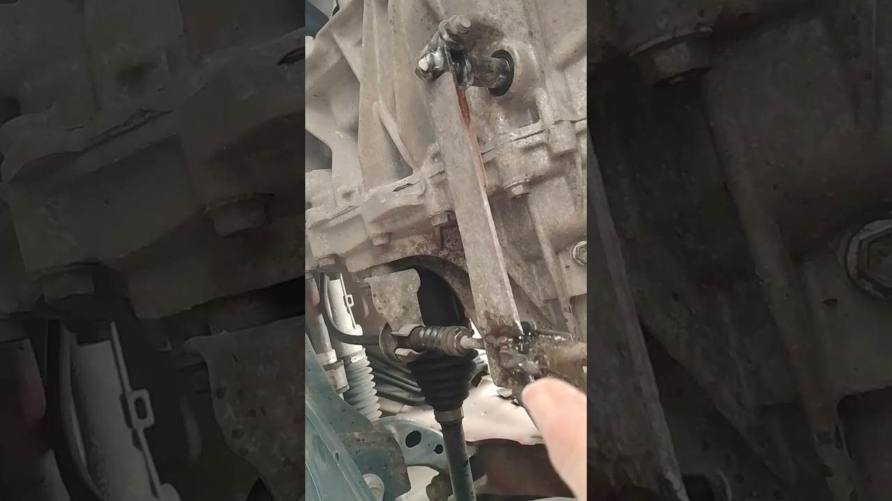 Suzuki ignis gears feel a bit dry clean and lubricate clutch linkage