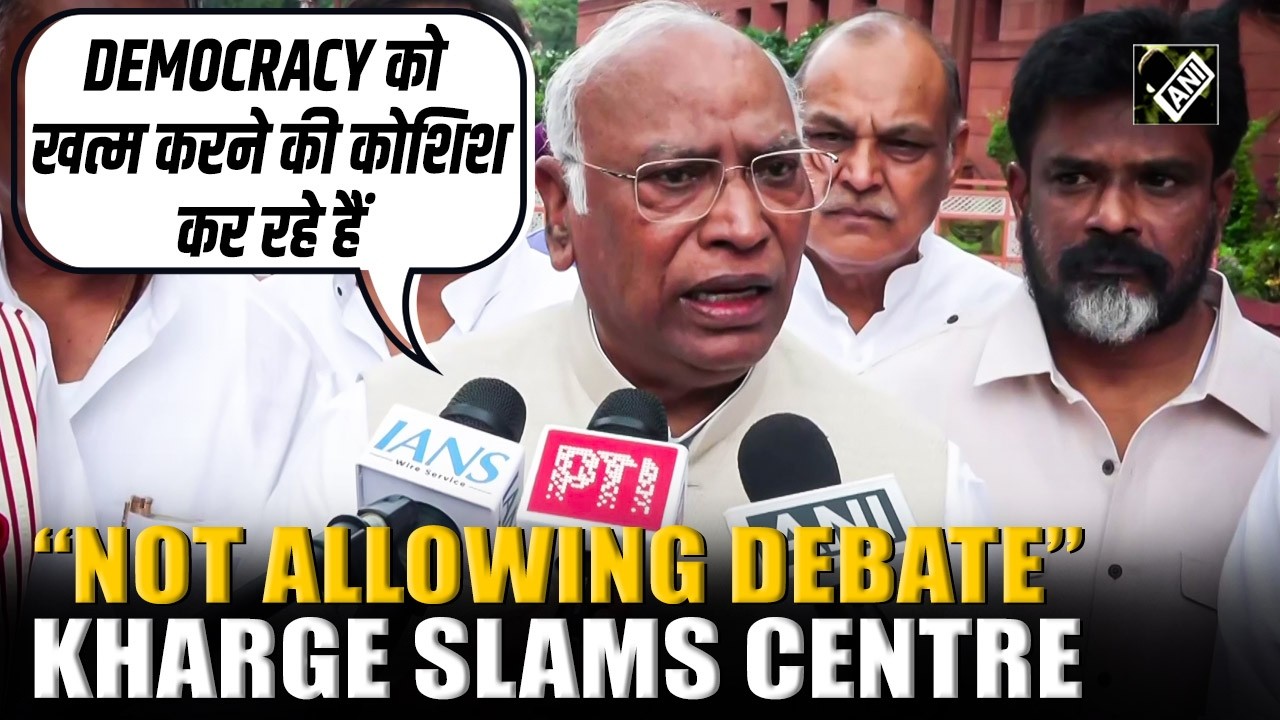 &ldquo;Switched off Mic&hellip;&rdquo; Mallikarjun Kharge slams BJP, Centre for no debate in Parliament over CJP