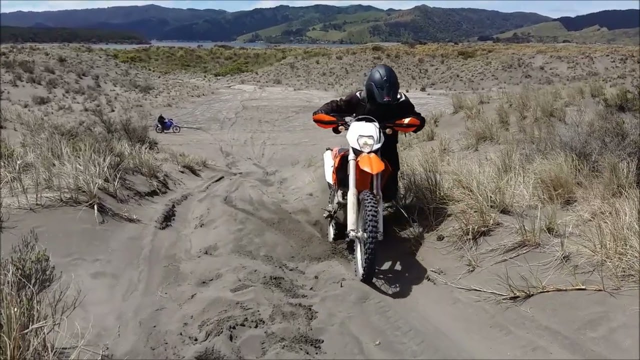 Riding Port Waikato Dunes 08/11/2015