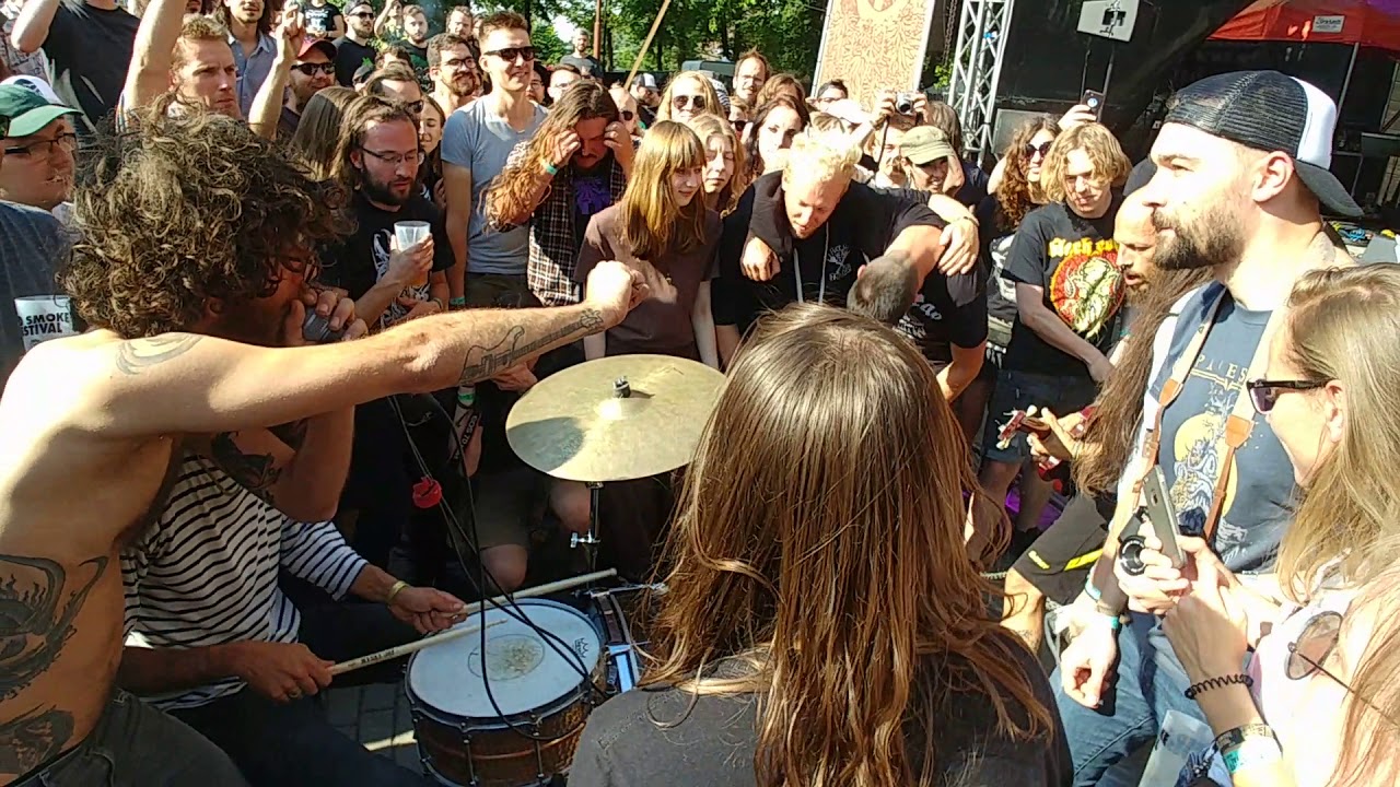 The Great Machine playing in the Red Smoke Festival crowd