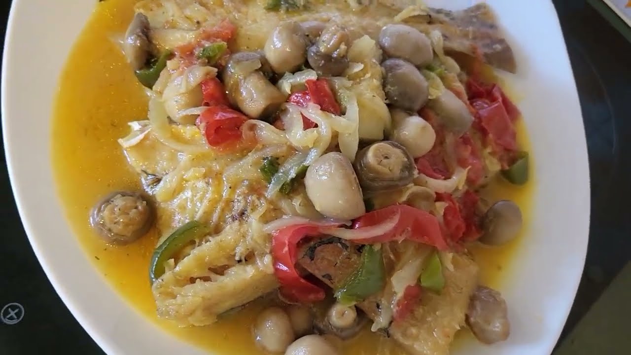 Makayabu  Na Mayebo, la Morue aux Champignons 🍄 🍄 🍄 Très Délicieux  .Facile et Simple à faire.